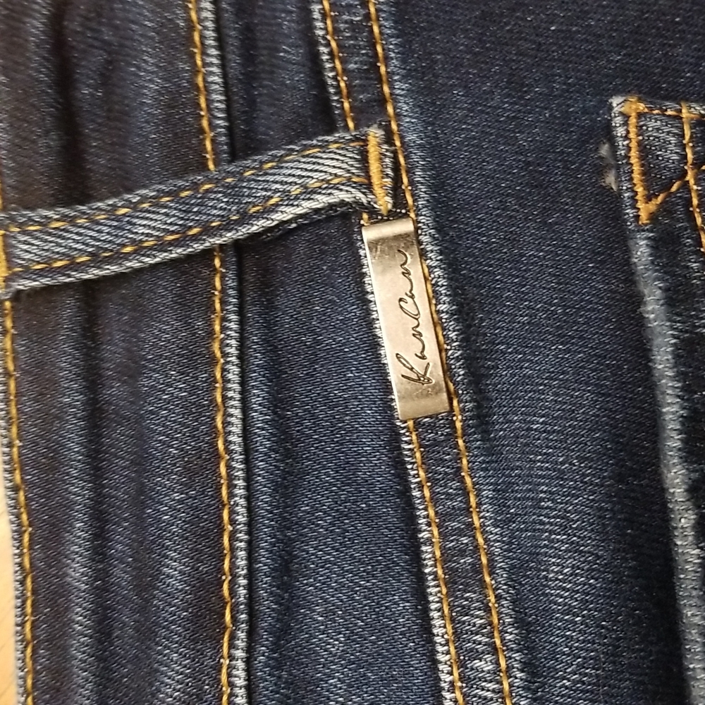 KanCan distressed jeans, New with tags - Picture 12 of 12